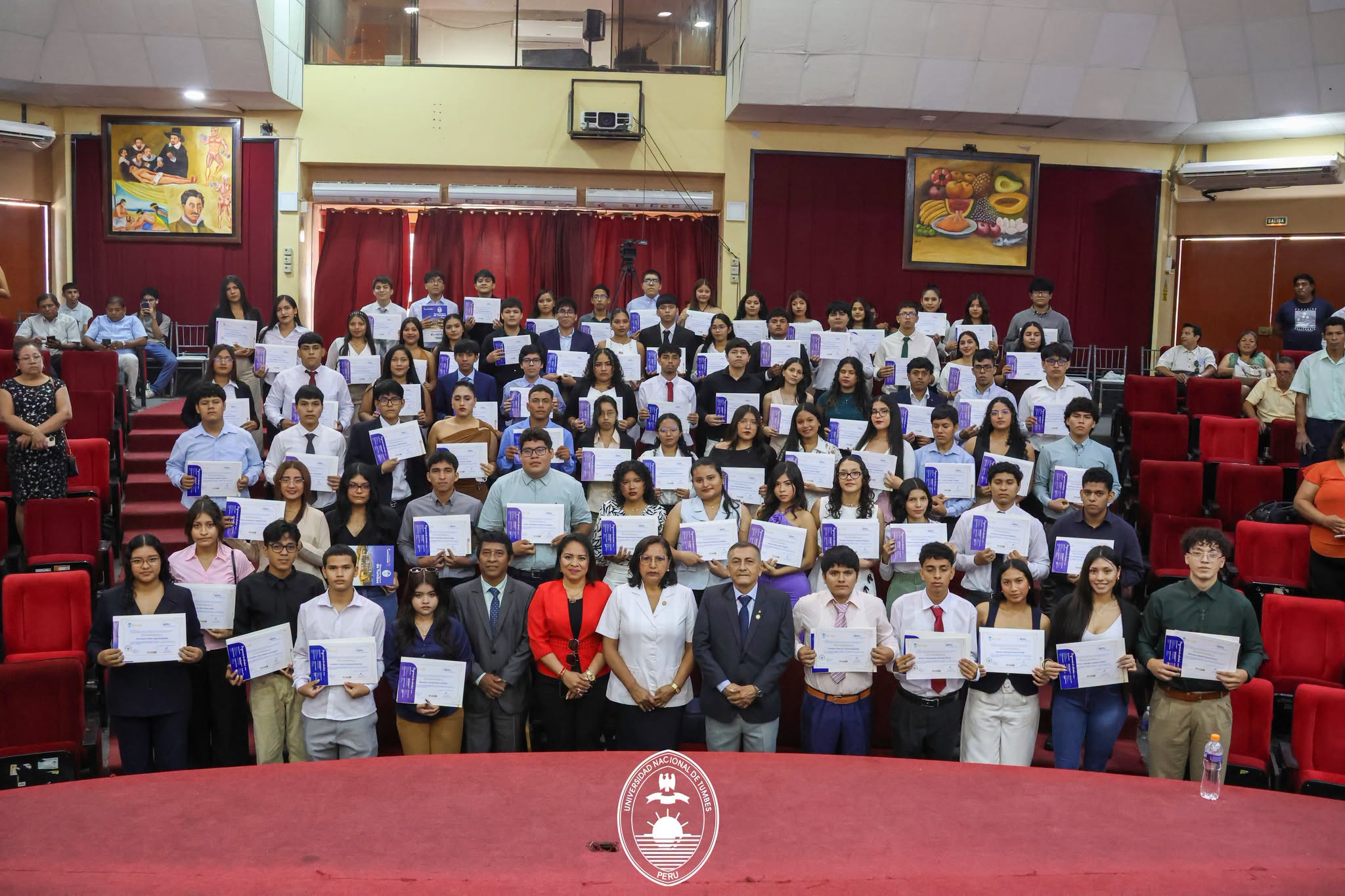 NUEVOS INGRESANTES DE CAEPU RECIBEN SUS CREDENCIALES Y DAN INICIO A UNA NUEVA ETAPA ACADÉMICA 